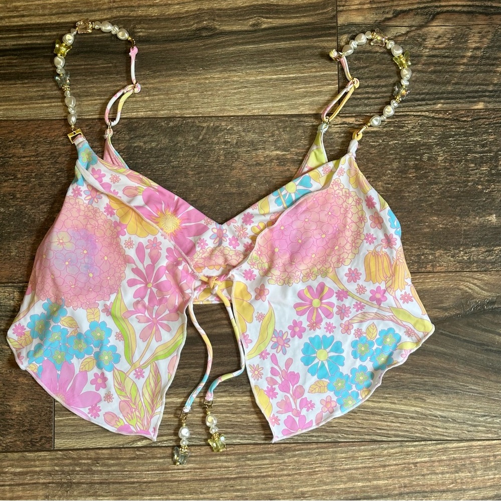 Beach Bunny bikini top size small
